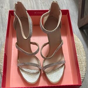 Kelly & Kate Never Worn 9-1/2M Gold Rhinestone Heels